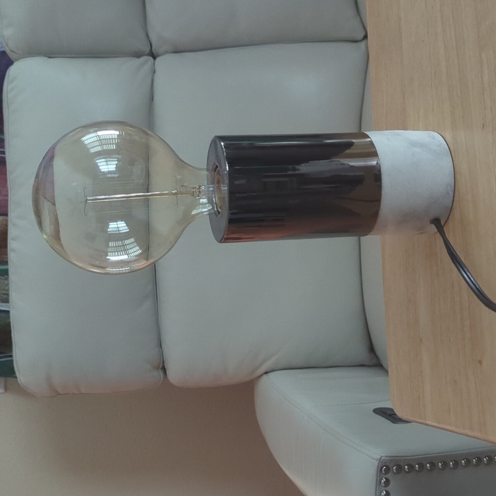 Set of touch lamps. (Sorry the bulbs are not included)
